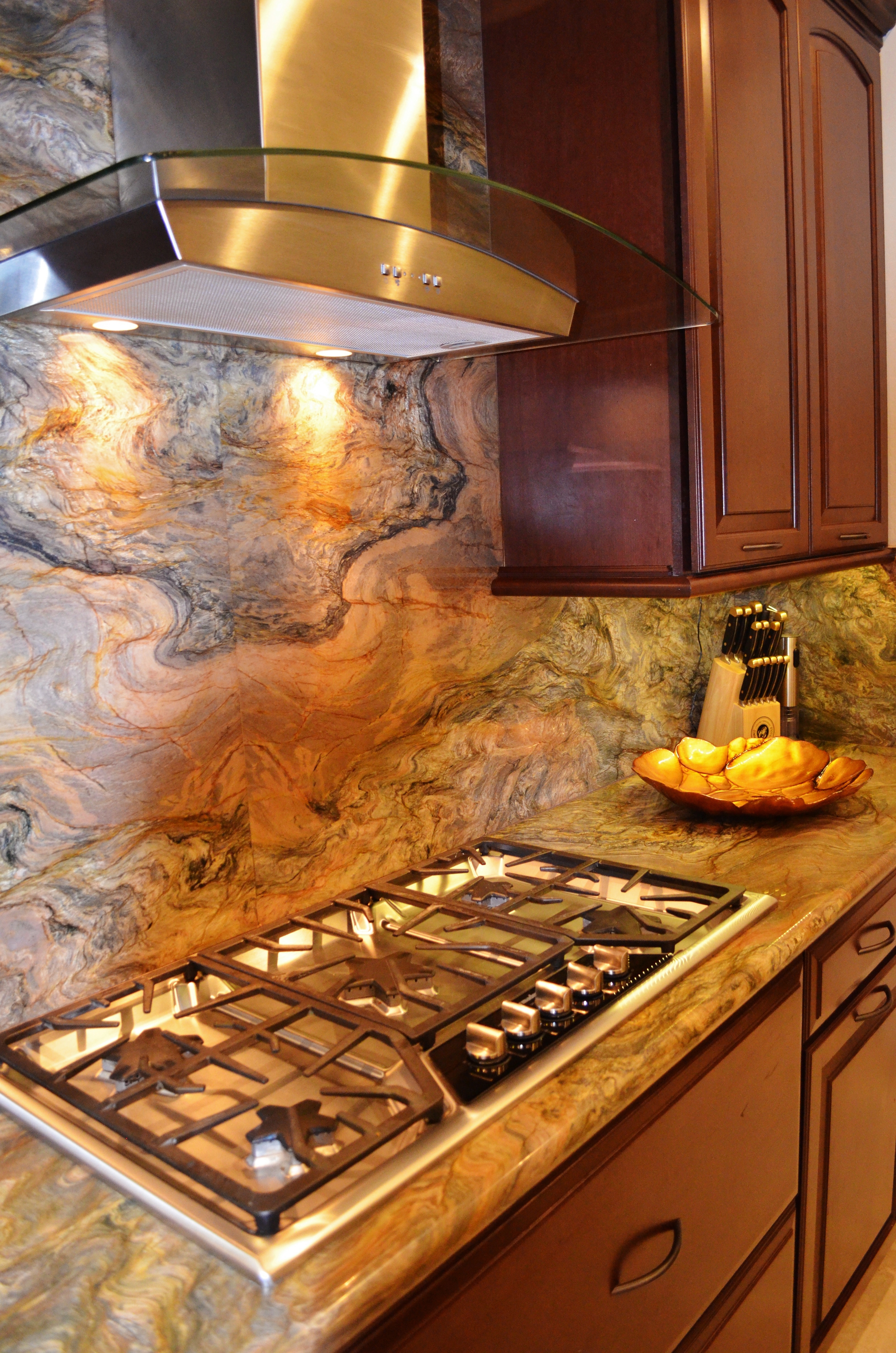 Quartzite Backsplash