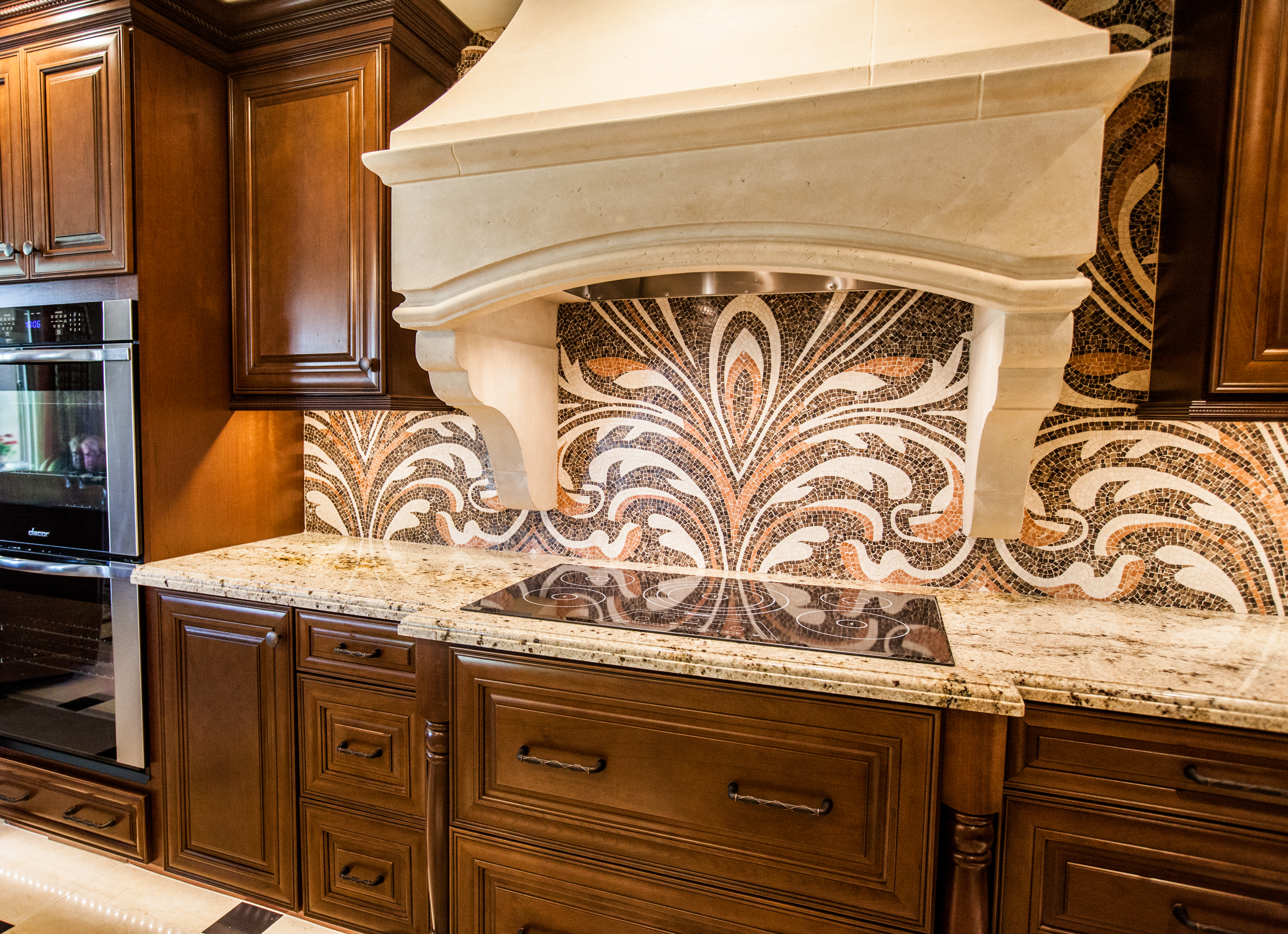 Gainey Ranch Warm Backsplash